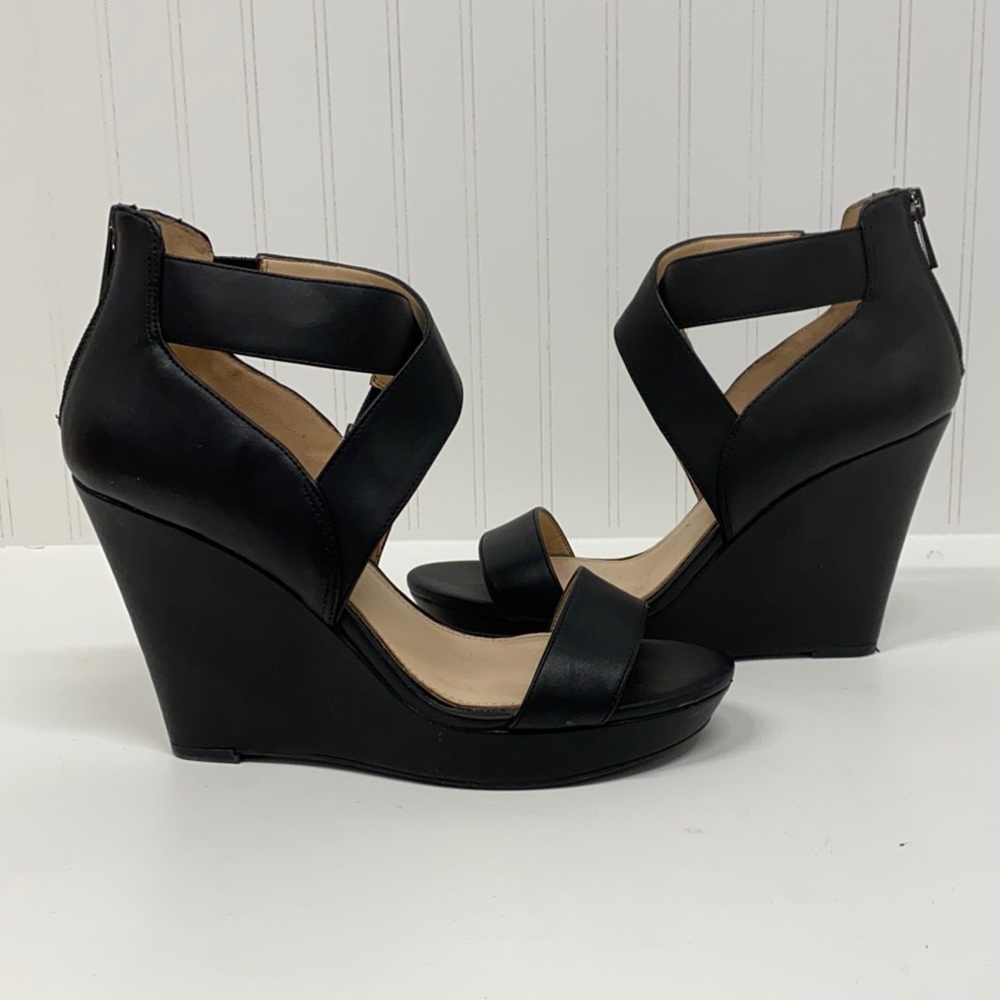 Jessica Simpson Black Wedges
